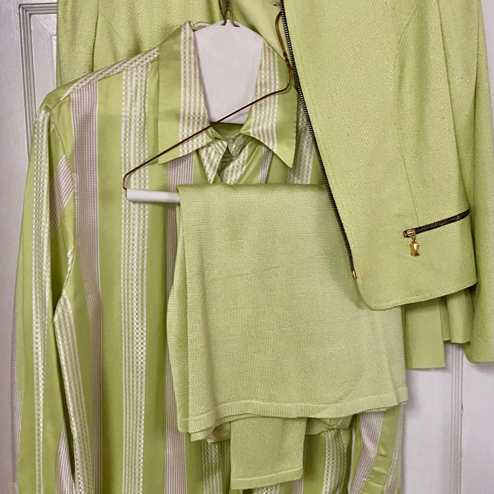 Gorgeous Carlisle 4 piece Vintage Silk Suit